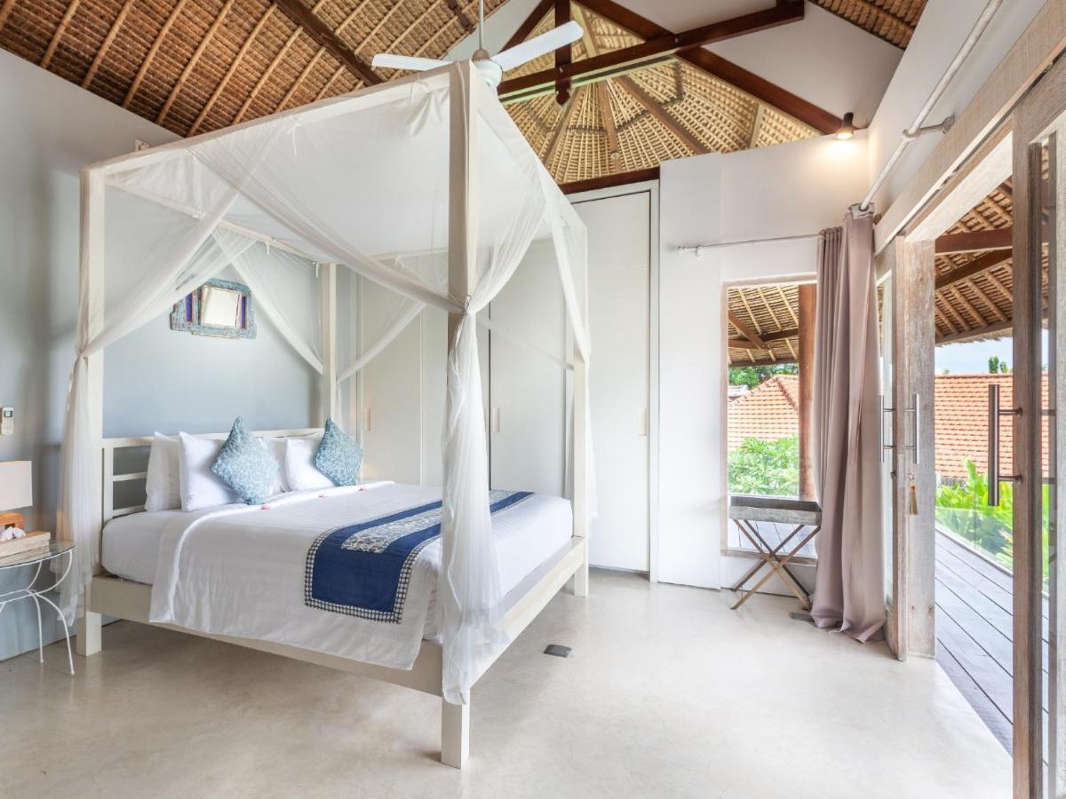 Villa Kami Denpasar Exteriör bild