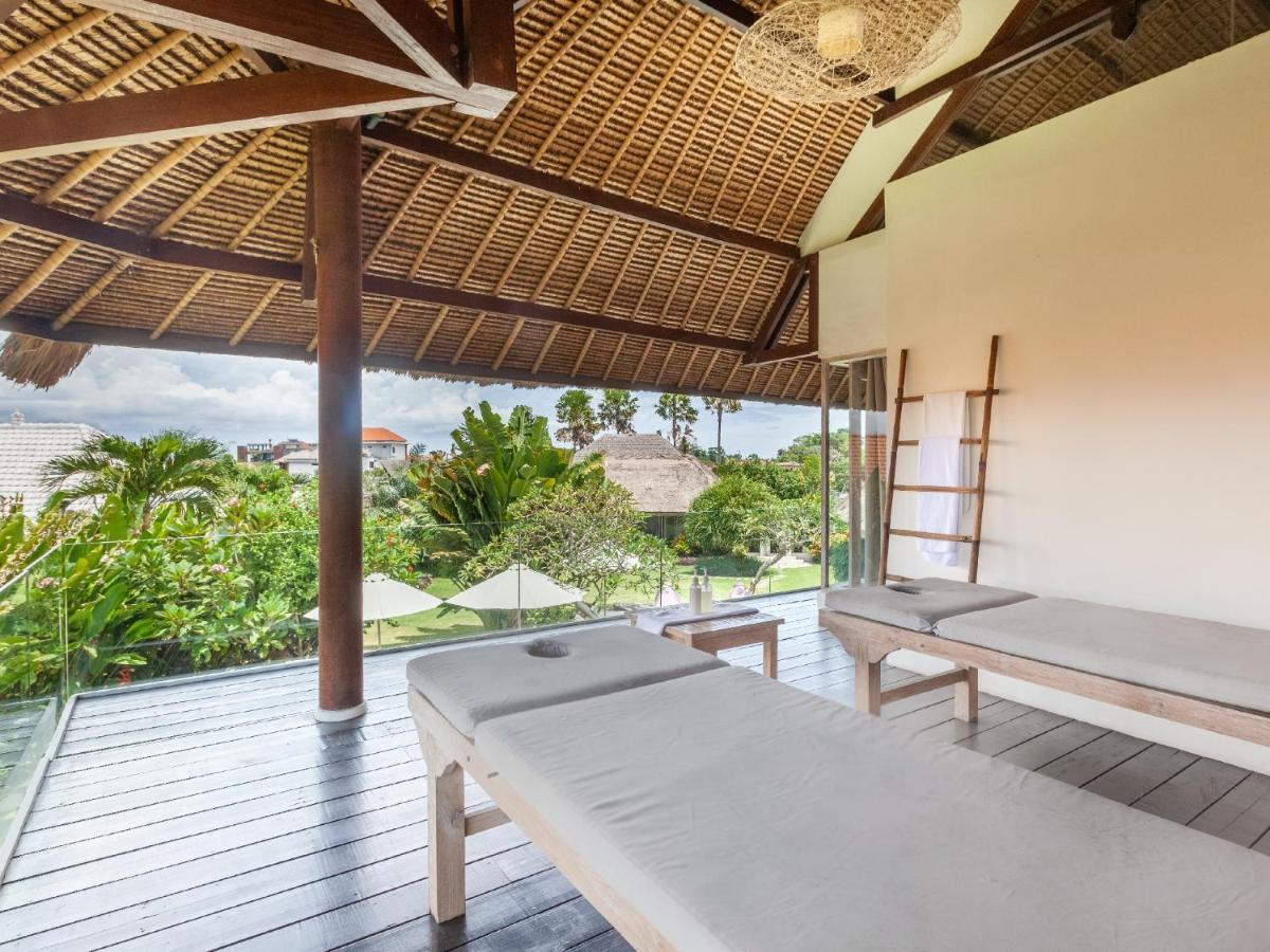 Villa Kami Denpasar Exteriör bild